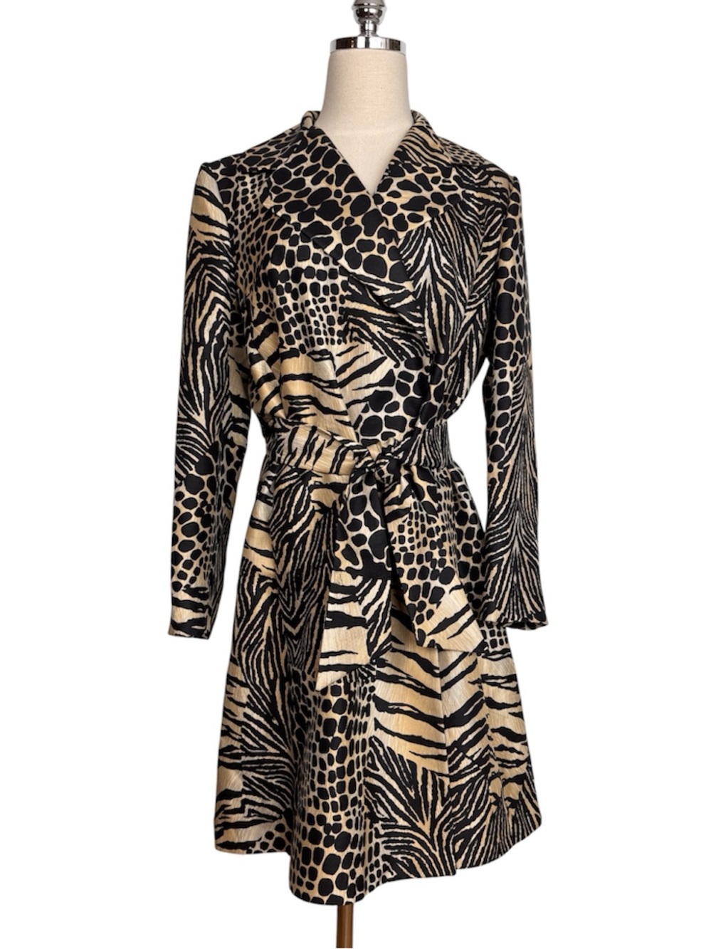 Vintage Dolce & Gabbana 100% Silk Animal Print Belted Jacket Size 42